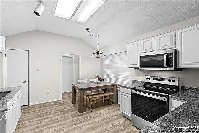 7733 Forest Stream-RBP — Photo 4