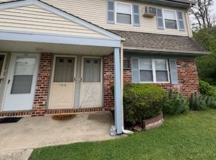 13A Oxford Vlg #13A, Egg Harbor Township, NJ 08234