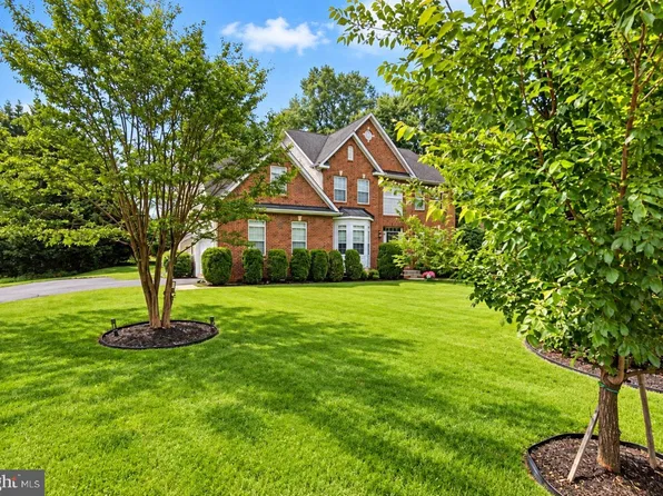 9601 Prince William Dr, Brandywine, MD 20613