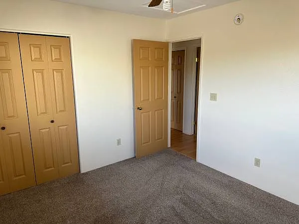 3 bed, 1.5 bath, 1092 sqft, $3,500 — Photo 3