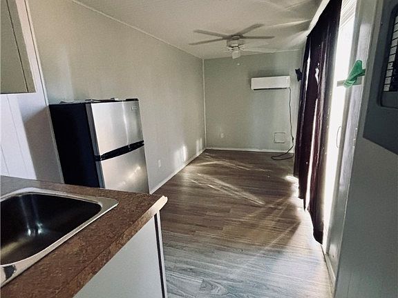 4th image of 18101 Riggs Rd