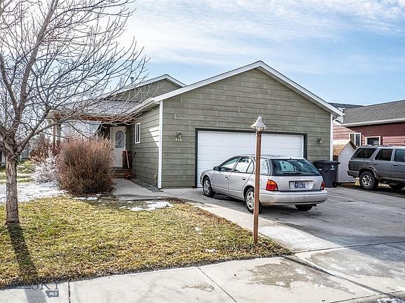 3rd image of 476 N River Rock Dr