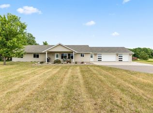 1044 Prairiewood Dr SW, Pillager, MN 56473