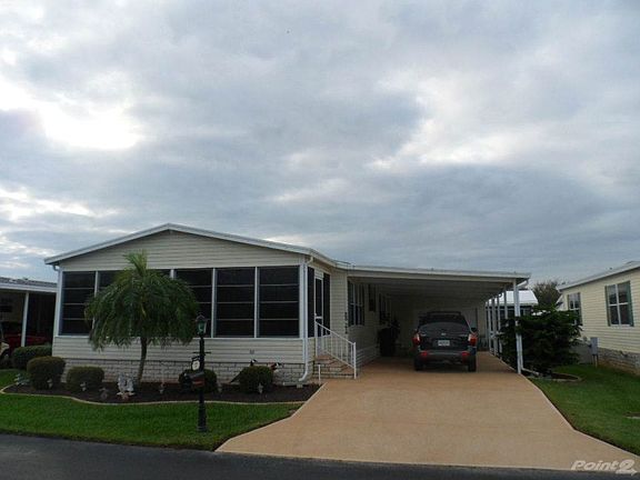 Gorgeous Four Lakes Home