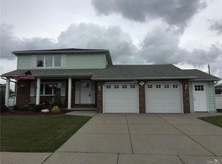 31 Lou Dr, Depew, NY 14043