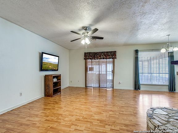 2nd image of 5959 HIDDEN BOULDER ST
