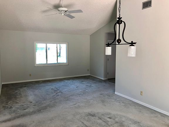 5th image of 762 Gilda Dr