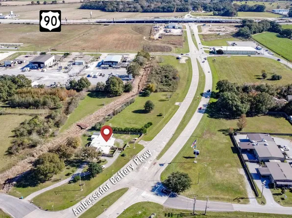 120 Hardware Rd, Broussard, LA 70518