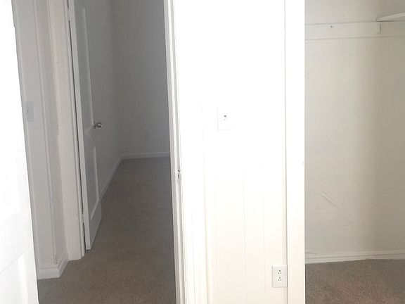 3rd image of 1612 NE 25th St