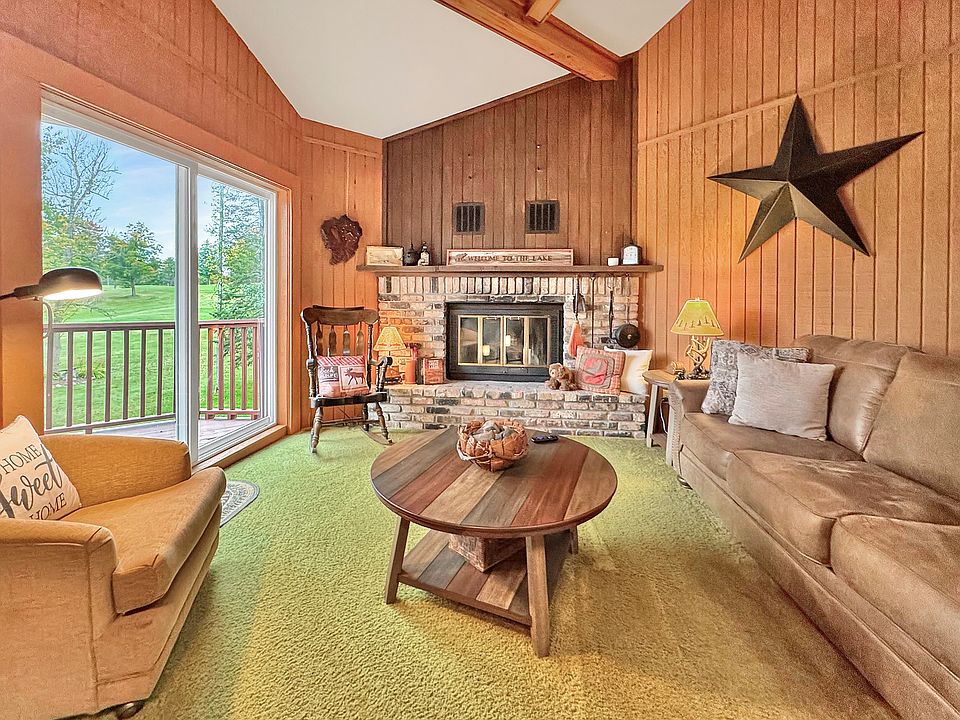 1st image of 542 Quadna Mountain Rd #542