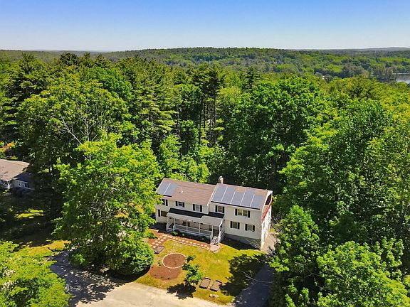2nd image of 14 Terra Ln