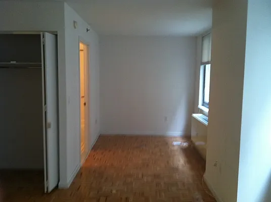 Rented by Cooper & Cooper Real Estate | media 18