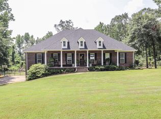 2012 Edgewood Rd, Millbrook, AL 36054
