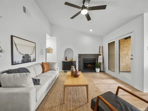 1301 Memory Ln APT 4922, Arlington, TX 76011