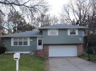 19809 Beverly Manor Ln, Council Bluffs, IA 51503