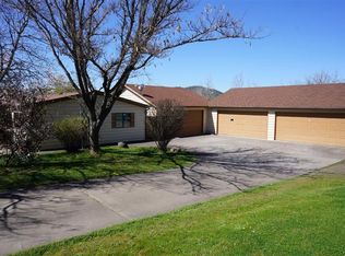 6523 Tolo Rd, Central Pt, OR 97502