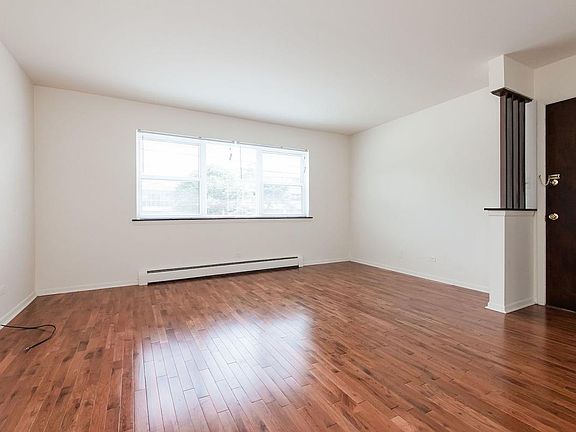 4th image of 10483 W Touhy Ave APT 2E