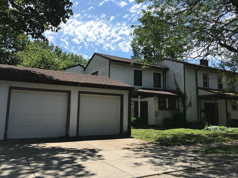 2nd image of 2 Falcon Ln