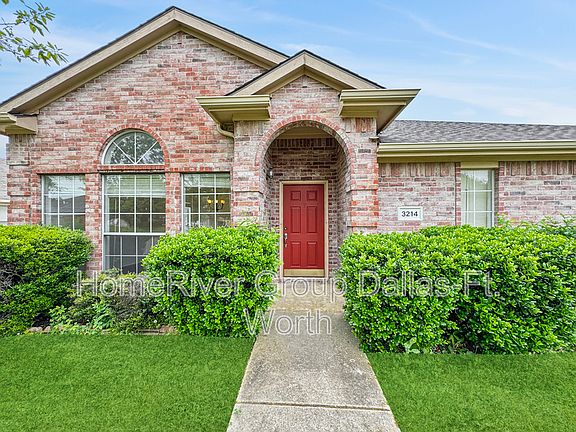 4th image of 3214 Creekside Dr