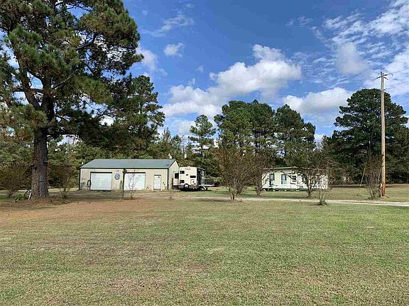 3rd image of 634 County Road 327