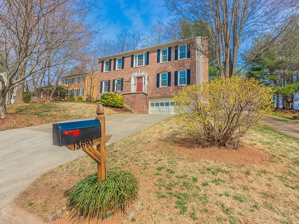1st image of 15693 Thistle Ct