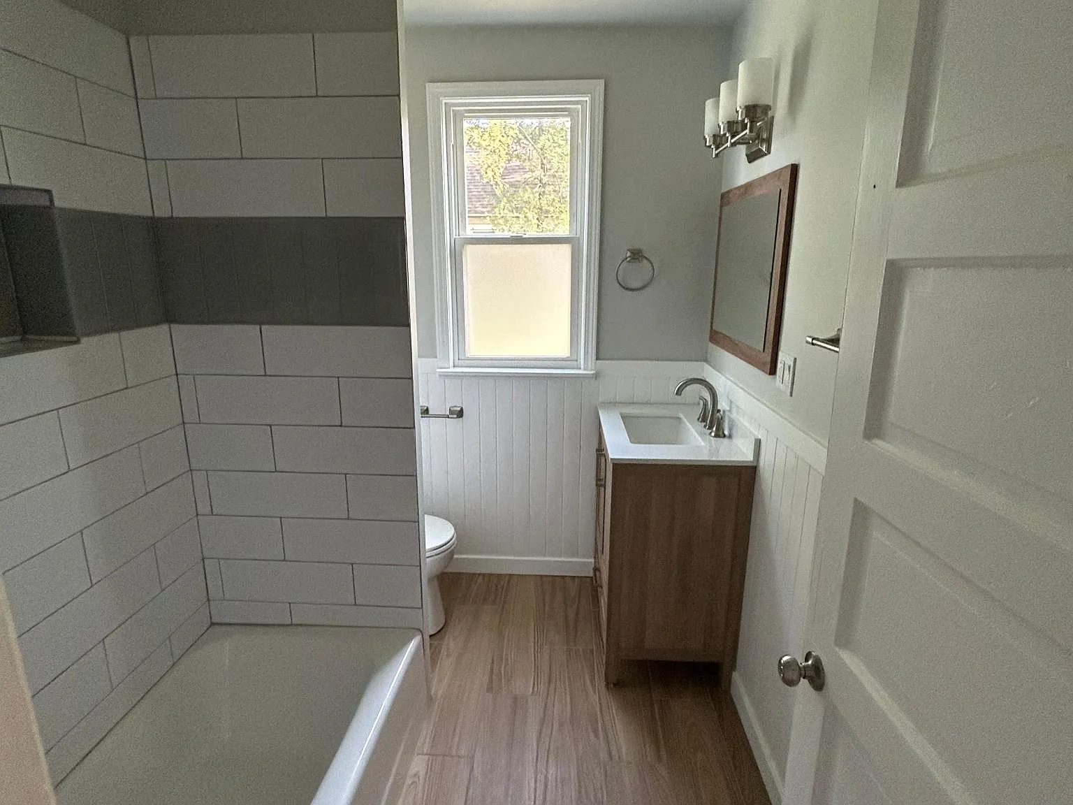 3817 Ivy St — Photo 4
