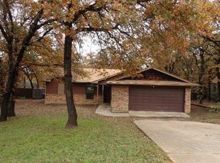 628 Lake Crest Pkwy, Azle, TX 76020