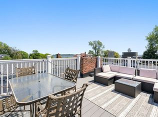 762 E 8th St #3, Boston, MA 02127