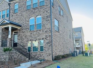 3905 Redwood Dr, Cumming, GA 30040