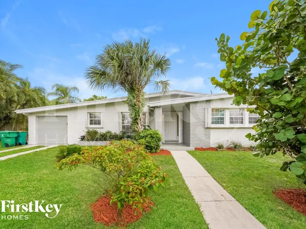 21426 Glendale Ave, Port Charlotte, FL 33952
