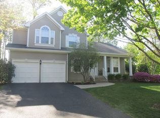106 Landau Rd, Basking Ridge, NJ 07920