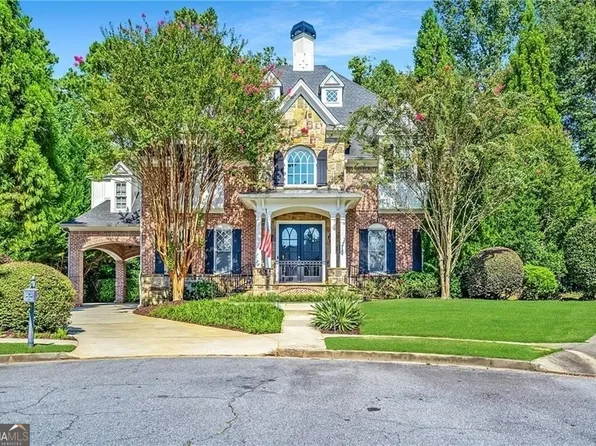 1968 Grace Arbor Ct NE, Atlanta, GA 30329