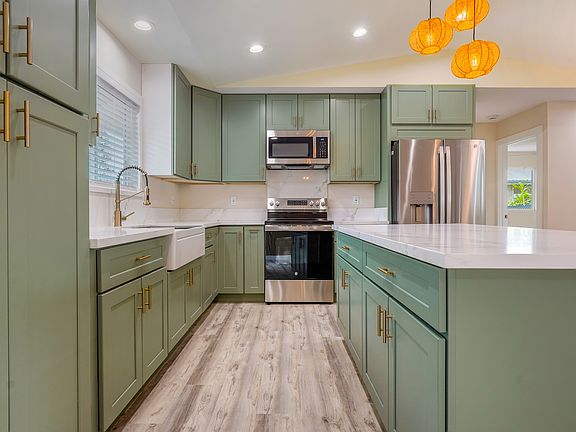 5th image of 16-2073 Gardenia Dr