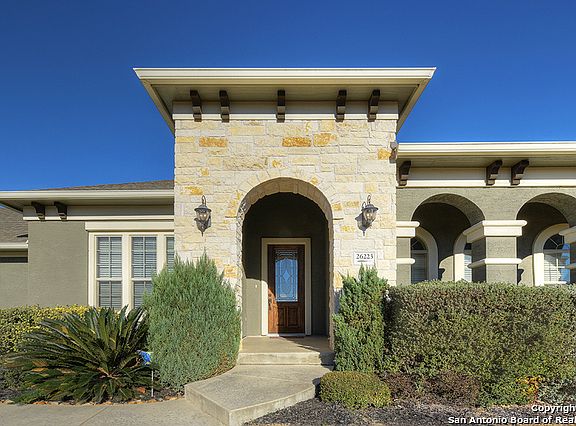 2nd image of 26223 Park Bend Dr