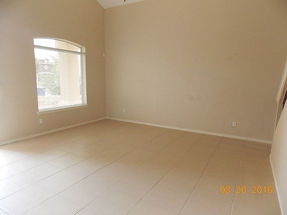 4th image of 2144 Shreya St