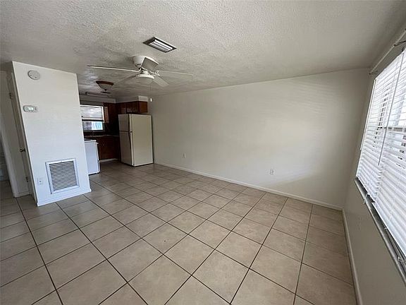 3rd image of 311 4th St N #2