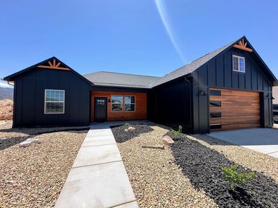 932 E Winchester Dr, Enoch, UT, 84721