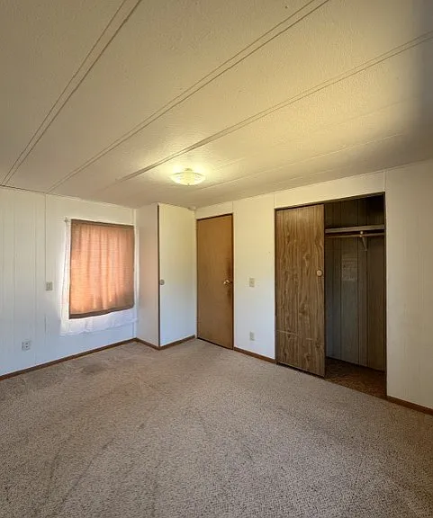 110 W Veterans Ave — Photo 10