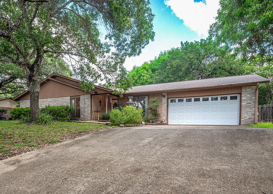 1st image of 205 Oakview Dr