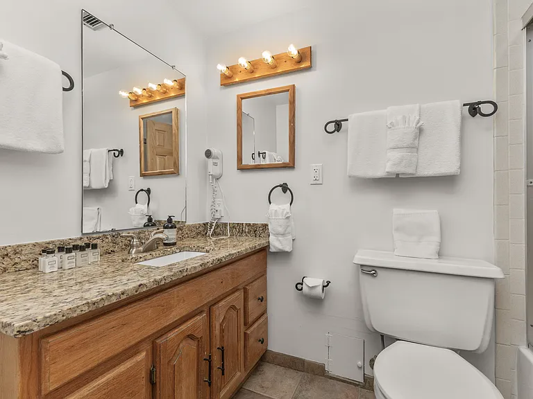 Bathroom 2 | Vanity Mirror