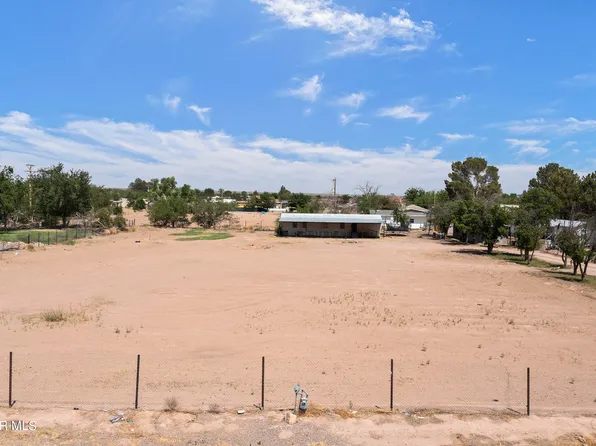 1230 Berrendo Rd, San Elizario, TX 79849