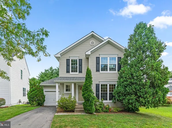 12222 Emerald Way, Germantown, MD 20876
