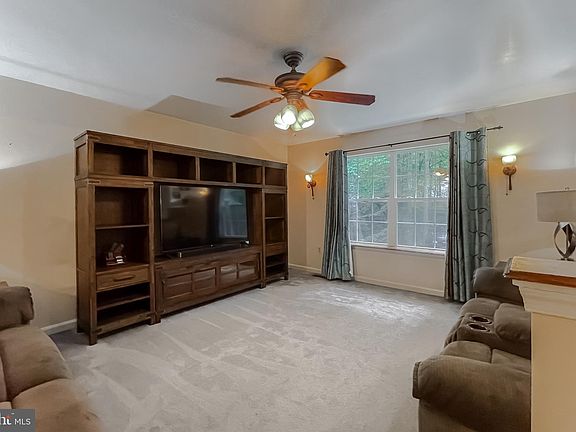 5th image of 37284 Tanyard Dr