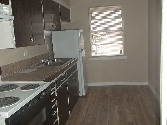 5th image of 207 Marston Ave #A