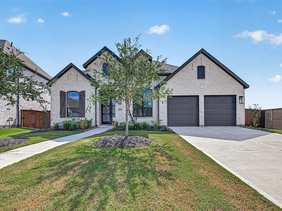 1st image of 8818 Blue Grotto Ln