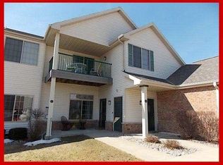 154 Pheasant Run UNIT B, Johnson Creek, WI 53038