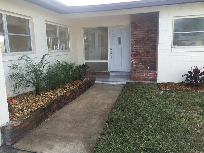 1st image of 411 Barrello Ln