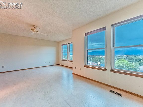 4th image of 5450 Settlers Ter