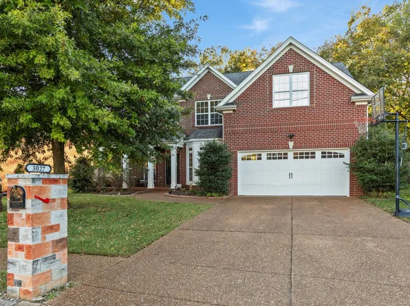3027 Cairns Dr W, Mount Juliet, TN 37122