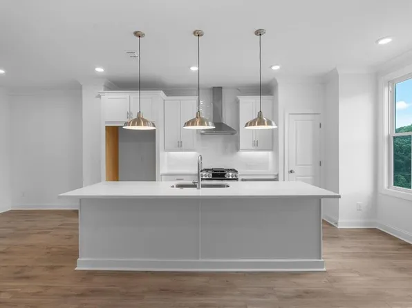 4231 Millcroft Pl W #207, Buford, GA 30518